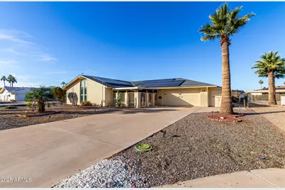 9530 W Cedar Hill Circle N #SOUTH, Sun City, AZ 85351 - Photo 1