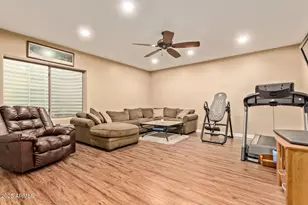 4217 E Edgemont Ave, Phoenix, AZ 85008 - Photo 25