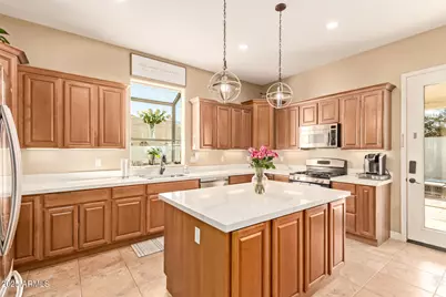 4217 E Edgemont Avenue, Phoenix, AZ 85008 - Photo 3