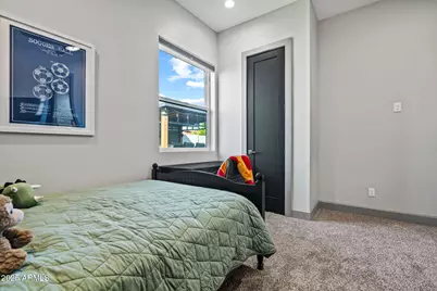 928 E Berridge Lane, Phoenix, AZ 85014 - Photo 25