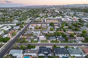 928 E Berridge Ln, Phoenix, AZ 85014 - Photo 95