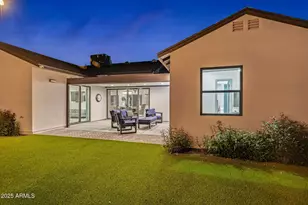 928 E Berridge Ln, Phoenix, AZ 85014 - Photo 83