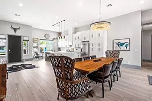 928 E Berridge Ln, Phoenix, AZ 85014 - Photo 17