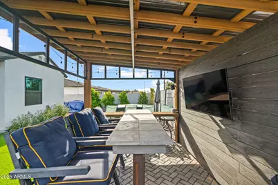 928 E Berridge Lane, Phoenix, AZ 85014 - Photo 63