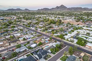 928 E Berridge Ln, Phoenix, AZ 85014 - Photo 97