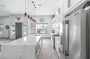 928 E Berridge Ln, Phoenix, AZ 85014 - Photo 39