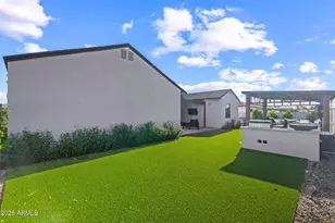 928 E Berridge Ln, Phoenix, AZ 85014 - Photo 59