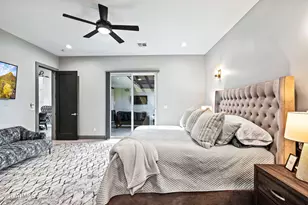 928 E Berridge Ln, Phoenix, AZ 85014 - Photo 45