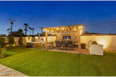 928 E Berridge Lane, Phoenix, AZ 85014 - Photo 79