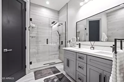 928 E Berridge Lane, Phoenix, AZ 85014 - Photo 21