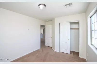 1831 W Desert Seasons Drive, San Tan Valley, AZ 85144 - Photo 19