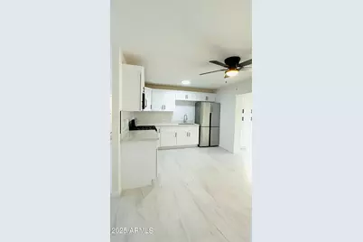 4107 W Virginia Avenue, Phoenix, AZ 85009 - Photo 11