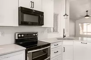 8006 W Salter Dr, Peoria, AZ 85382 - Photo 17