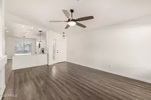 8006 W Salter Dr, Peoria, AZ 85382 - Photo 9