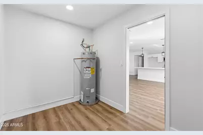 10537 W La Jolla Drive, Sun City, AZ 85351 - Photo 29