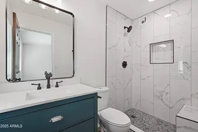 10537 W La Jolla Drive, Sun City, AZ 85351 - Photo 25