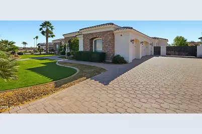 18131 W Palo Verde Court, Litchfield Park, AZ 85340 - Photo 5