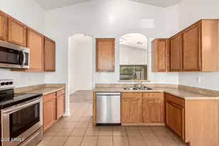 43941 W Griffis Dr, Maricopa, AZ 85138 - Photo 7