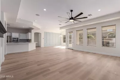 3273 E Oriole Way, Chandler, AZ 85286 - Photo 9