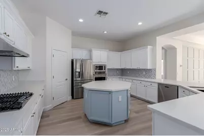 3273 E Oriole Way, Chandler, AZ 85286 - Photo 17