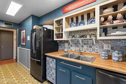 10410 W Campana Drive, Sun City, AZ 85351 - Photo 15