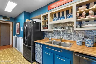 10410 W Campana Dr, Sun City, AZ 85351 - Photo 15