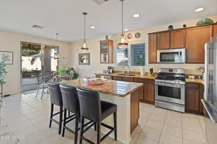 9840 W Echo Ln, Peoria, AZ 85345 - Photo 5