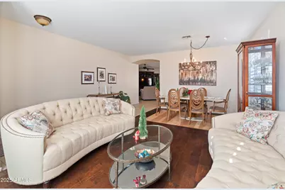 9840 W Echo Lane, Peoria, AZ 85345 - Photo 11