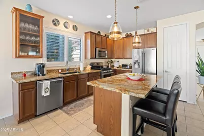 9840 W Echo Lane, Peoria, AZ 85345 - Photo 13