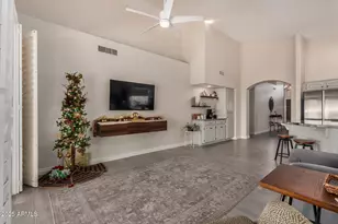 25236 S Flame Tree Dr, Sun Lakes, AZ 85248 - Photo 9