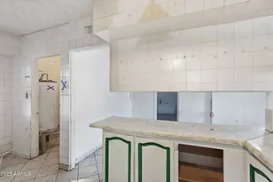 117 W Roeser Rd, Phoenix, AZ 85041 - Photo 11