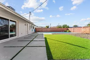 8532 E Sheridan St, Scottsdale, AZ 85257 - Photo 11