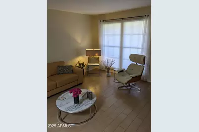 10585 W Palmeras Drive #H, Sun City, AZ 85373 - Photo 11