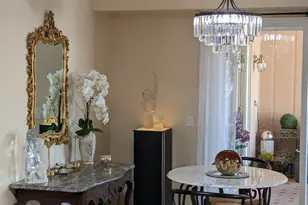 10585 W Palmeras Dr, Sun City, AZ 85373 - Photo 13