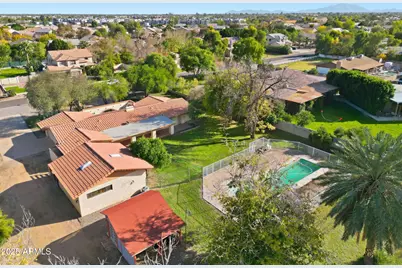 914 S 132nd Street, Gilbert, AZ 85233 - Photo 1