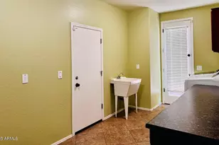 23565 W Hopi St, Buckeye, AZ 85326 - Photo 37