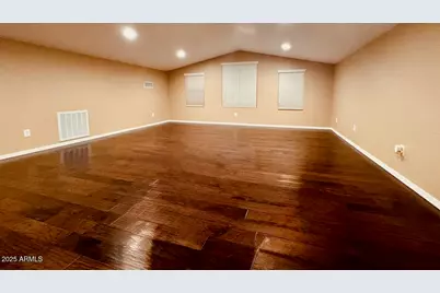 23565 W Hopi Street, Buckeye, AZ 85326 - Photo 31