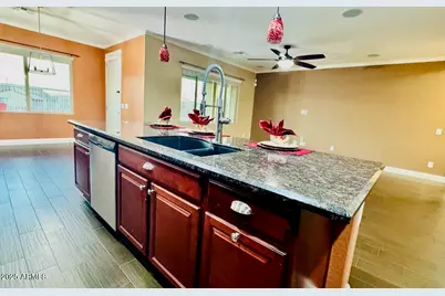 23565 W Hopi Street, Buckeye, AZ 85326 - Photo 7