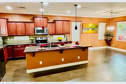 23565 W Hopi Street, Buckeye, AZ 85326 - Photo 9