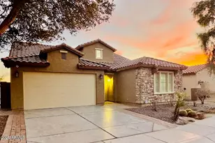 23565 W Hopi St, Buckeye, AZ 85326 - Photo 3