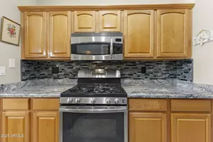 16421 W Desert Wren Ct, Surprise, AZ 85374 - Photo 13