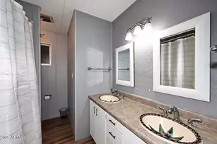 5201 W Camelback Rd, Phoenix, AZ 85031 - Photo 15