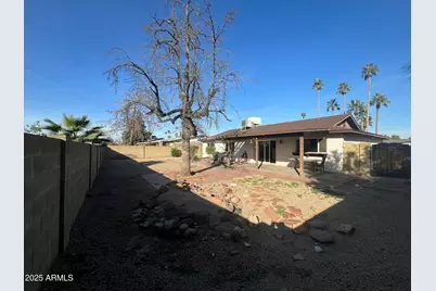 4147 W Diana Avenue, Phoenix, AZ 85051 - Photo 7