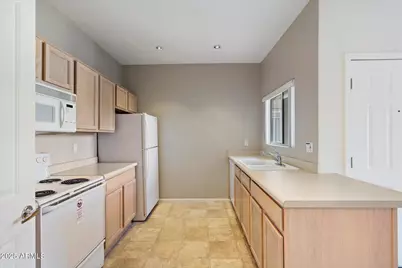 11260 N 92nd Street N #1007, Scottsdale, AZ 85260 - Photo 7