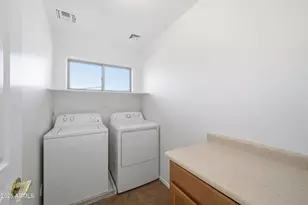 1709 E Beverly Rd, Phoenix, AZ 85042 - Photo 33