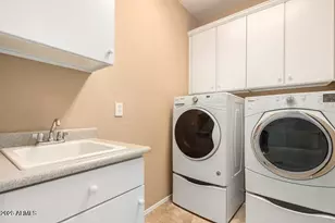 1682 W Blaylock Dr, Phoenix, AZ 85085 - Photo 13