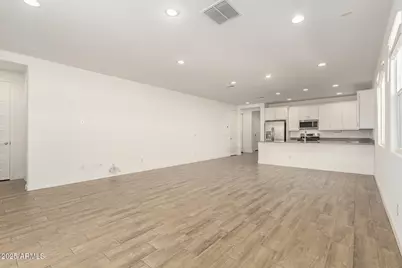 4207 E Enmark Drive, San Tan Valley, AZ 85143 - Photo 7