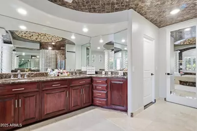 330 N Cloverfield Circle, Litchfield Park, AZ 85340 - Photo 43