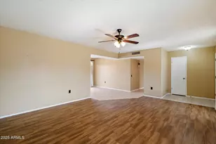 10528 W Tumblewood Dr, Sun City, AZ 85351 - Photo 3