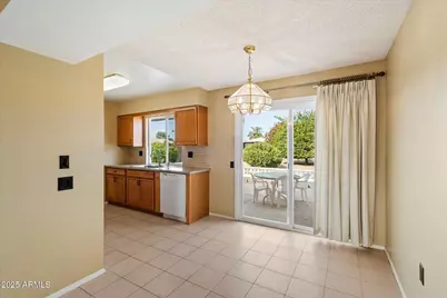 10528 W Tumblewood Drive, Sun City, AZ 85351 - Photo 7